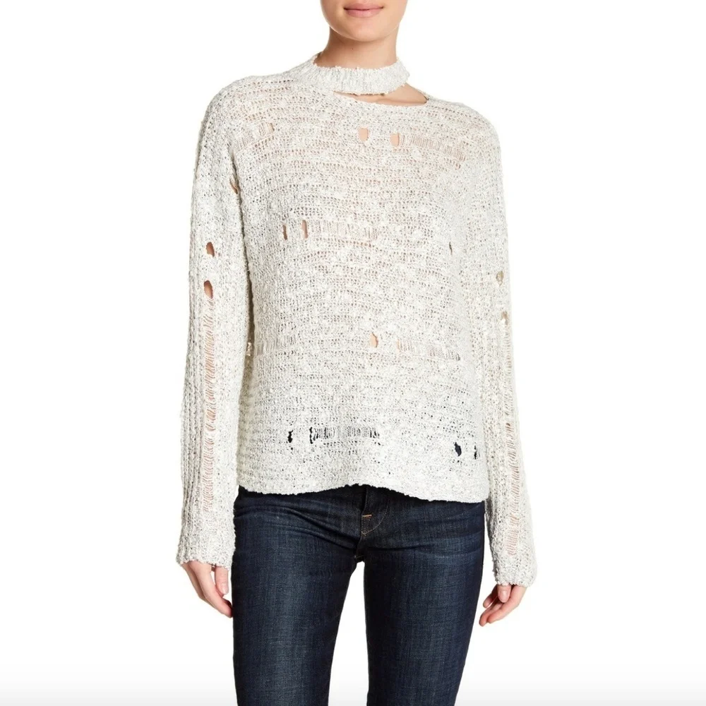 Lush Distressed Long Sleeve Sweater SZ L